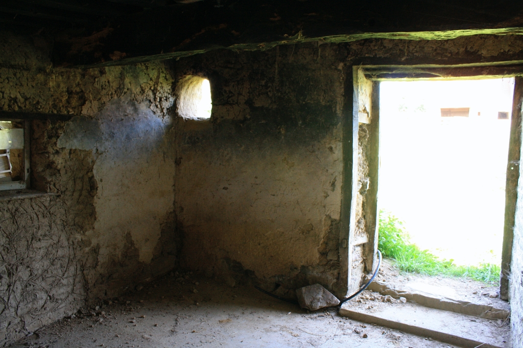 20110419-20110828 Restoring Le Boquet Bread Oven 40.jpg